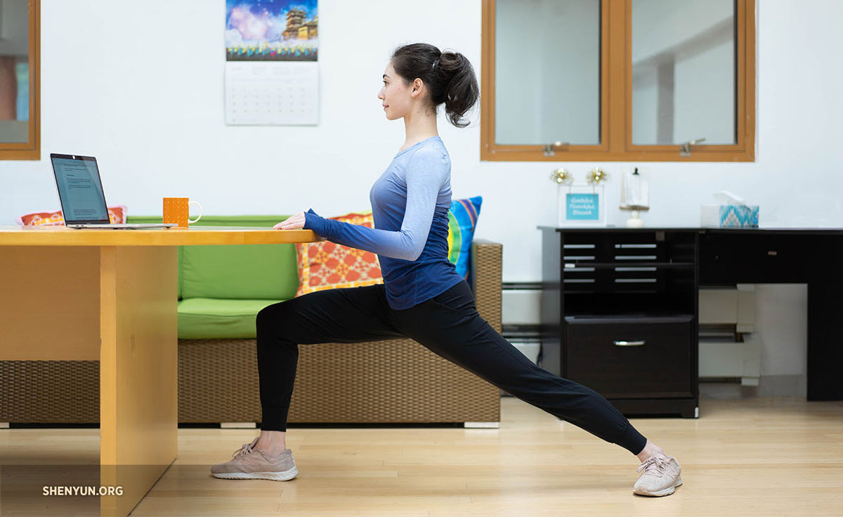 7 Dance-Inspired Stretches You Can Do at Your Desk